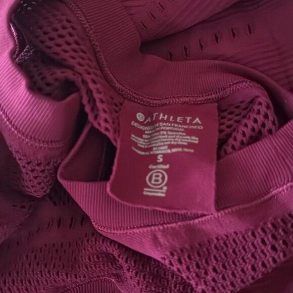 Athleta bundle of 2 tank tops size small - Picture 2 of 3